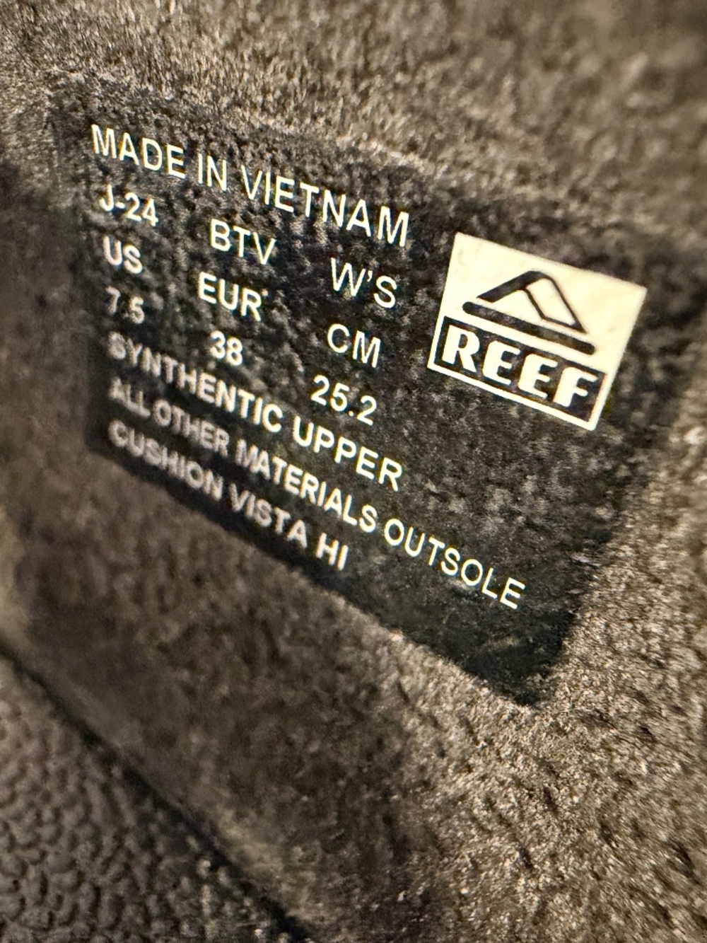 REEF Cushion Vist Hi Black 7.5M  Black